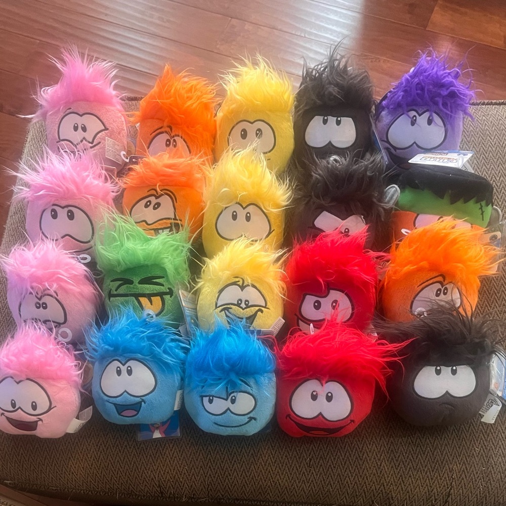 20 x Club Penguin Puffles with Tags and unused coins still attached